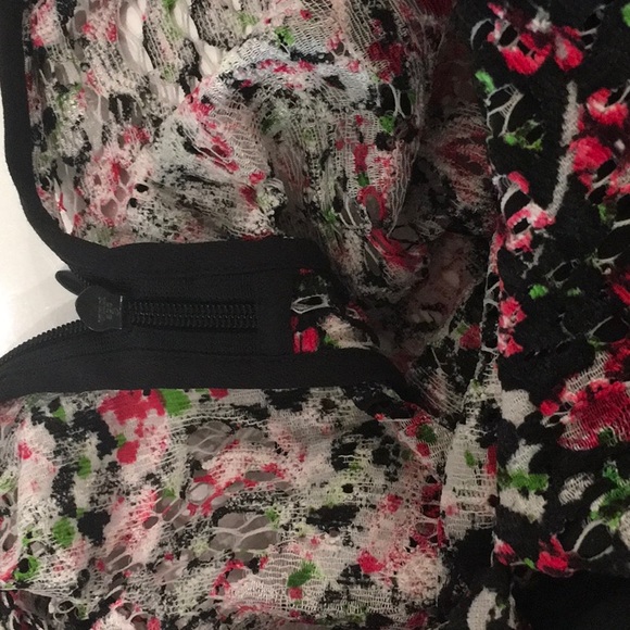 The Kooples Lace Top with a bow (XS) - Picture 11 of 11